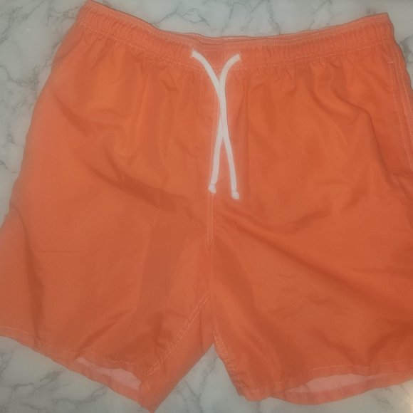 Old Navy Men's stylish lined swim trunks in size XXL - Picture 2 of 11